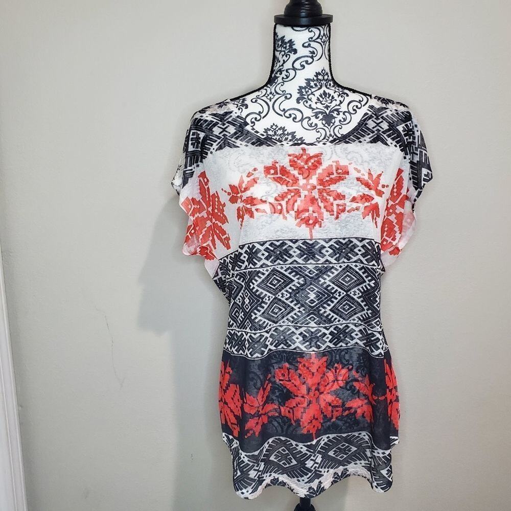 𝅺Sun and moon medium womens floral sheer blouse new without tags
